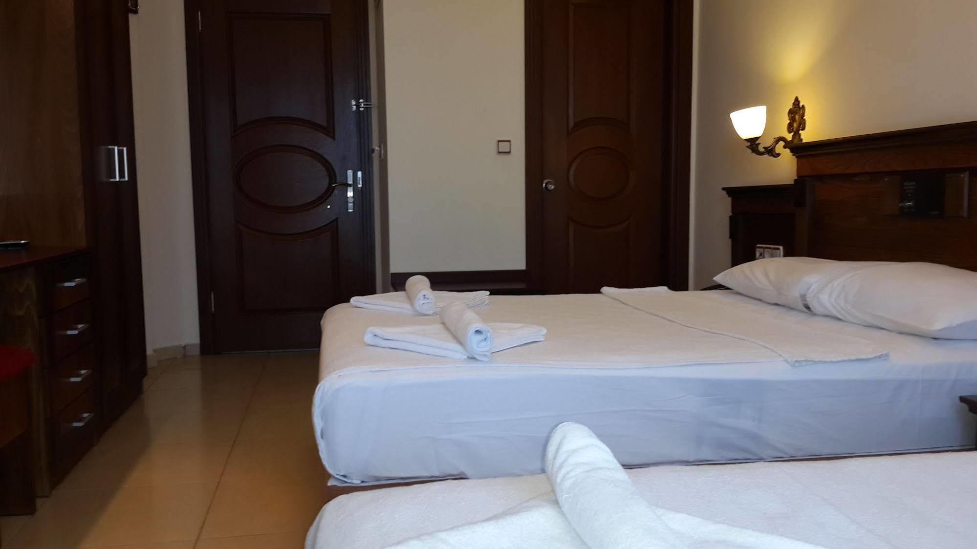 Adaburnu Golmar Hotel Emecik Екстер'єр фото